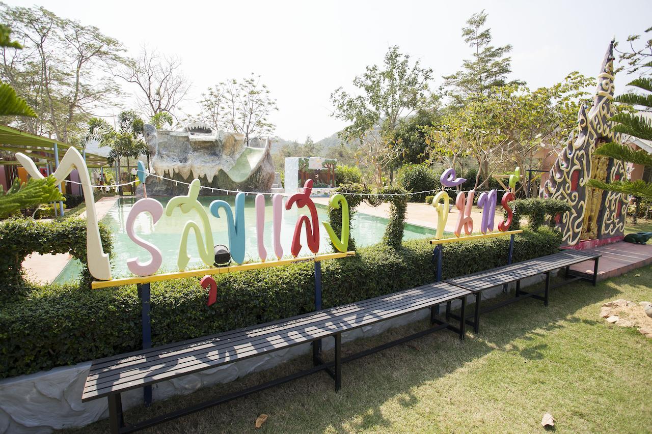 Baanraisooksangchan Kaeng Kachan Bagian luar foto