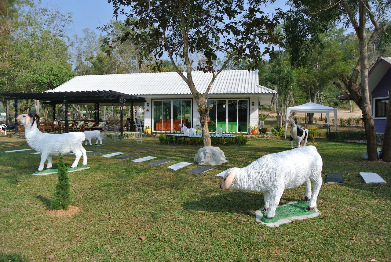 Baanraisooksangchan Kaeng Kachan Bagian luar foto