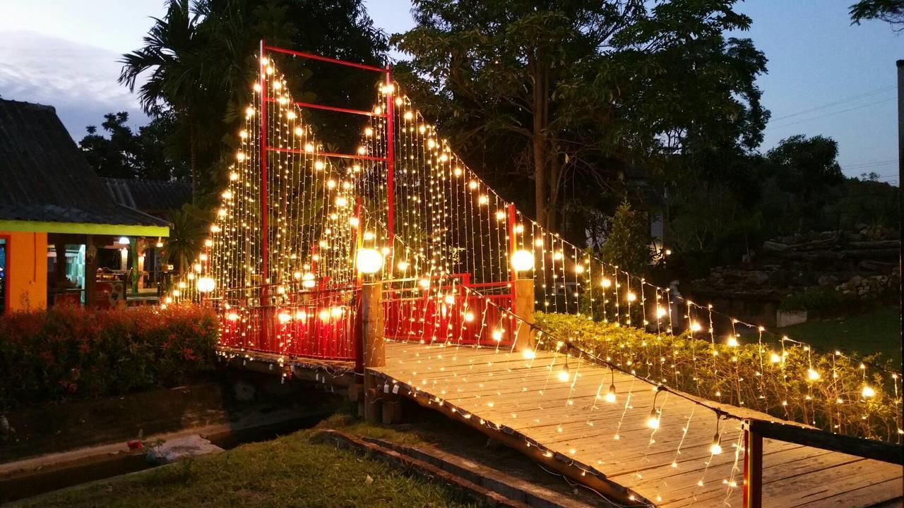 Baanraisooksangchan Kaeng Kachan Bagian luar foto