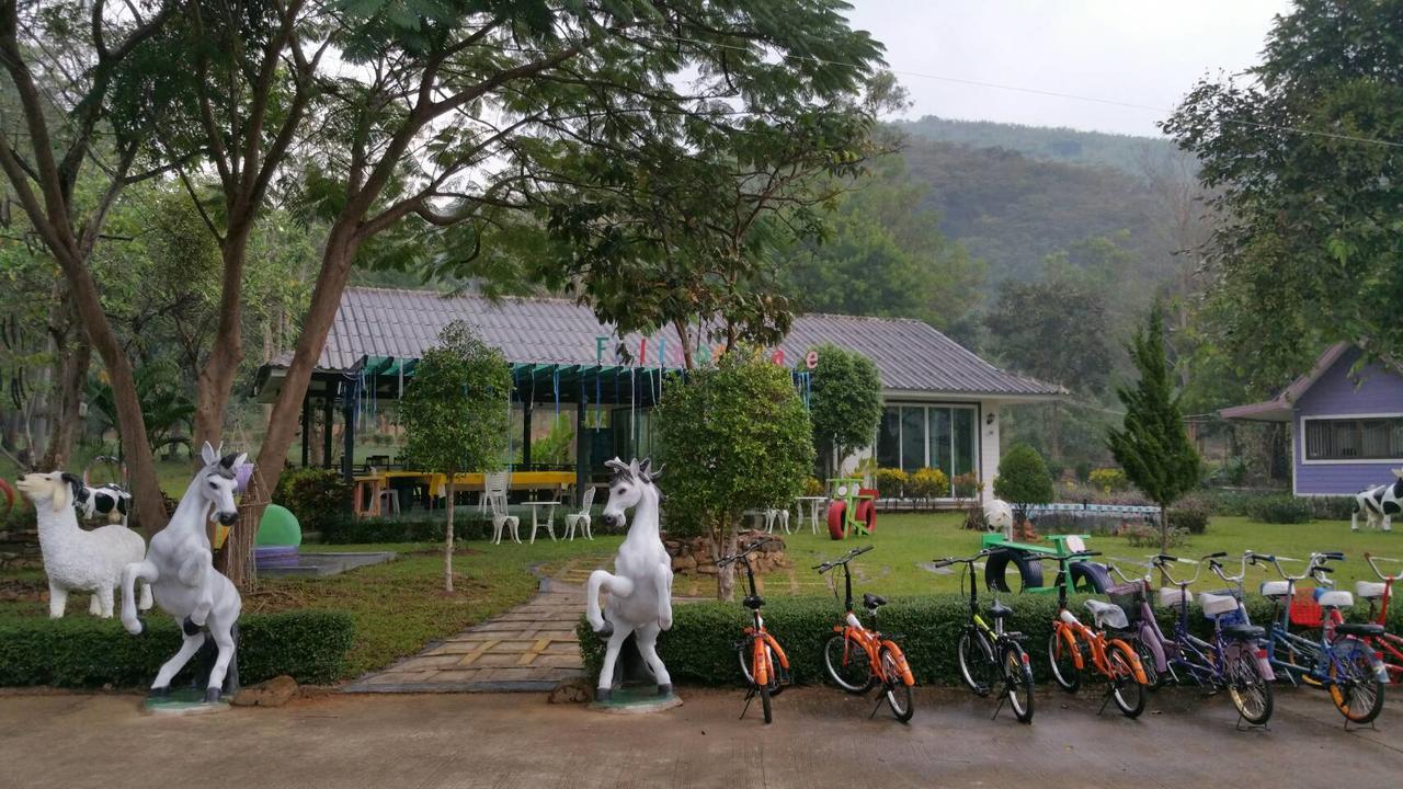 Baanraisooksangchan Kaeng Kachan Bagian luar foto